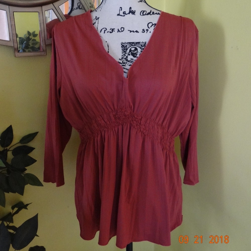 Liz Lange Pink Maternity Stretch Top